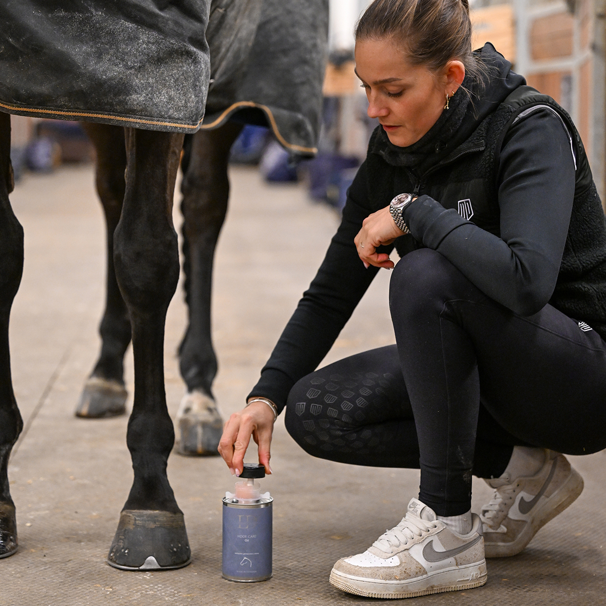 L&D Hoof Care Oil til hest 01