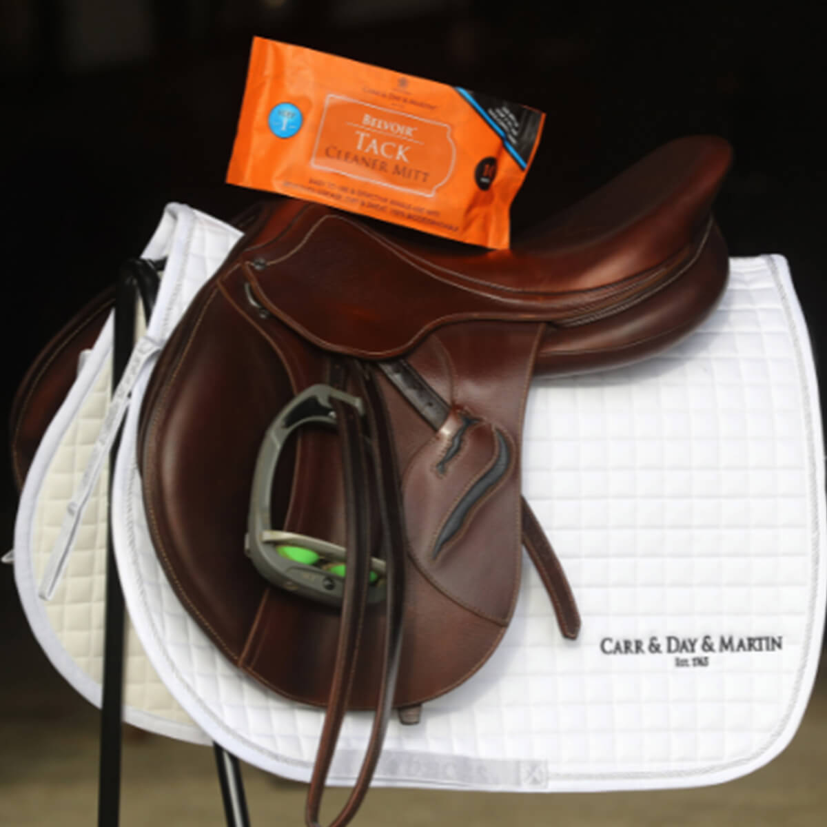 Carr&Day&Martin Belvoir Tack cleaning vaadserviet 1426020 01