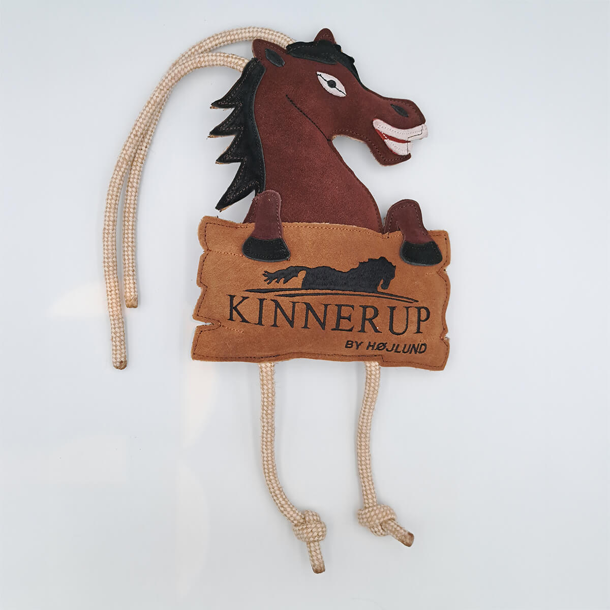 Kinnerup Hestelegetøj | Hest m. skilt