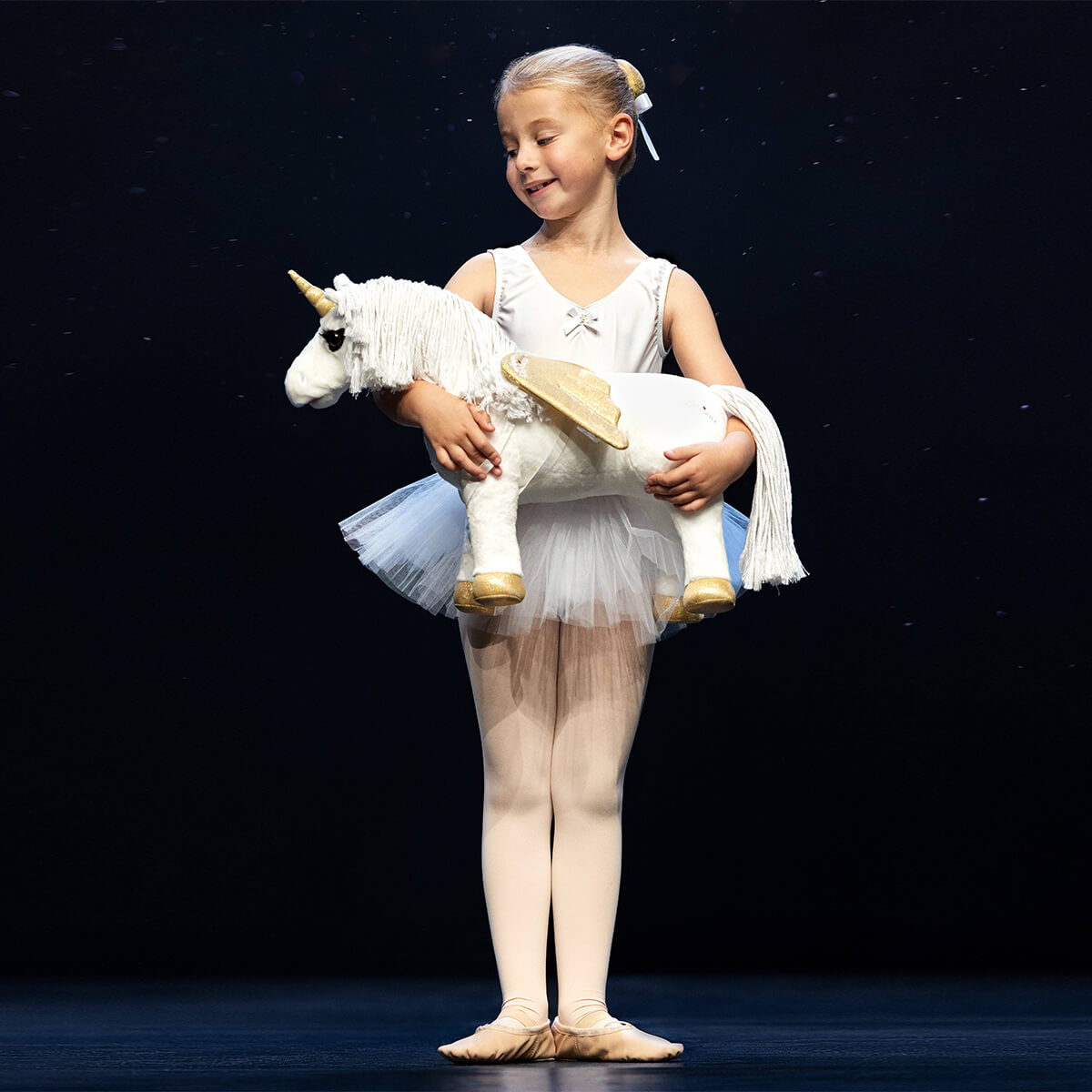 k19209182 01 lemieux unicorn shimmer mini pony