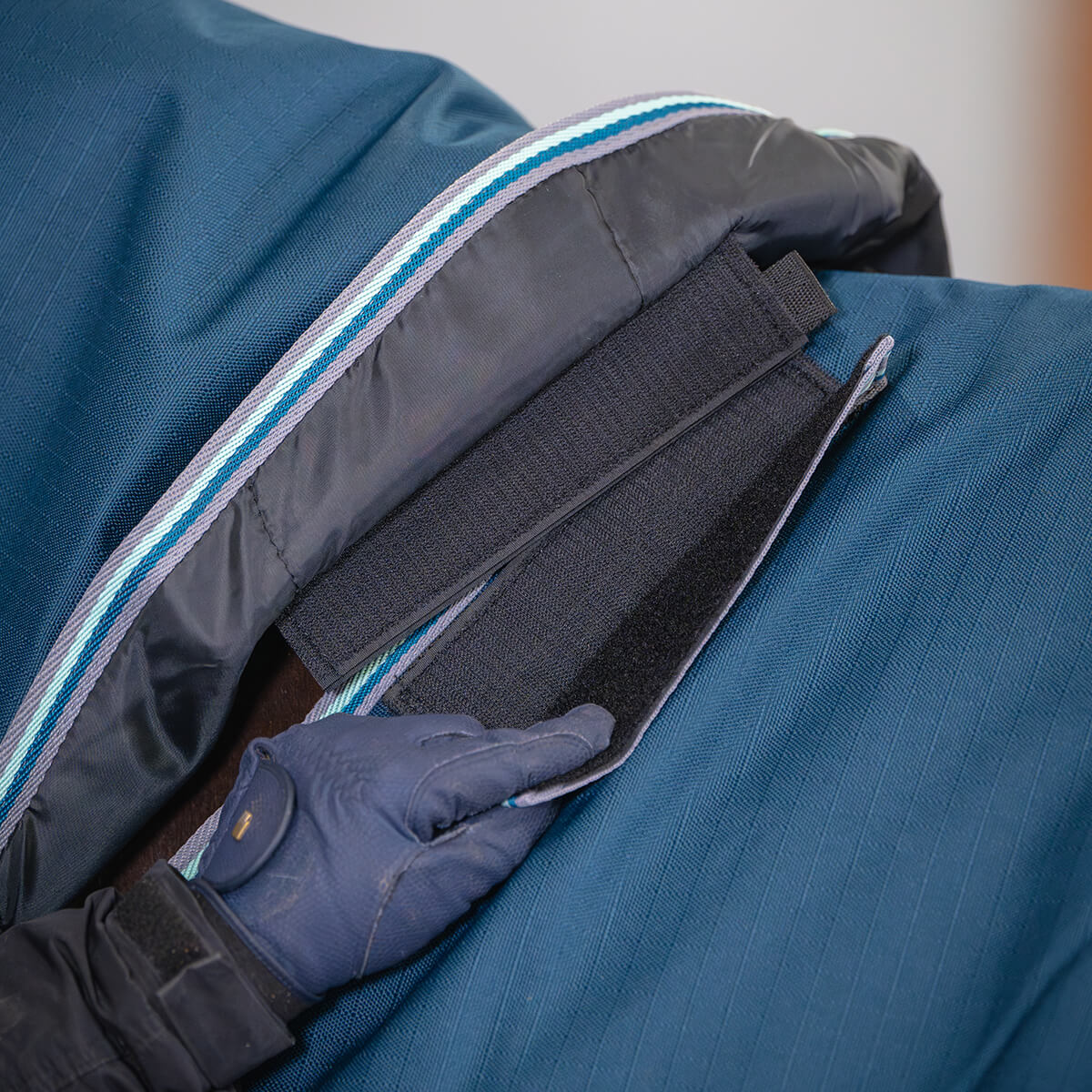 Kinnerup supreme light petrolium hals 200gram V KS ligH200 900 01