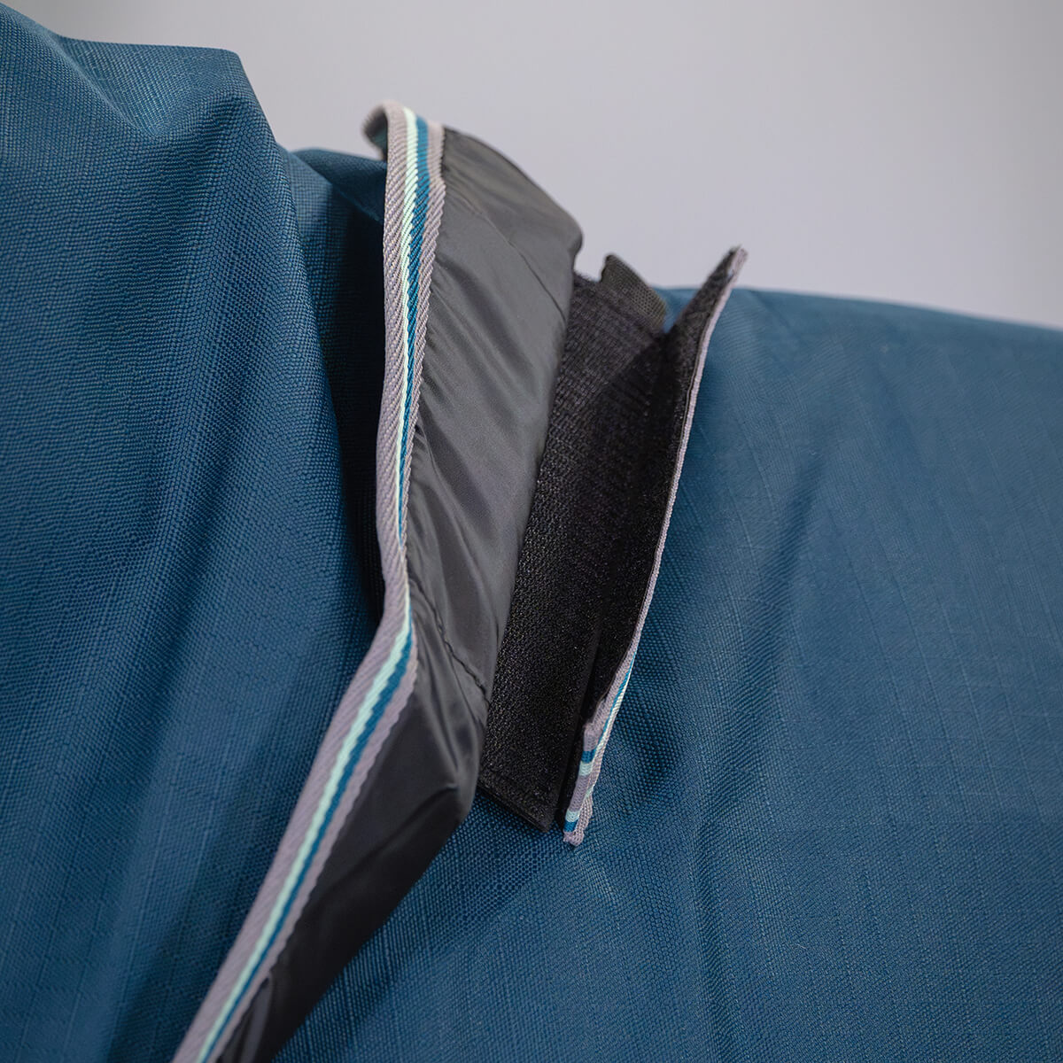 Kinnerup supreme light petrolium hals 200gram V KS ligH200 900 01